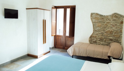 Exclusive Triple Room, 1 Double Bed, Balcony, City View