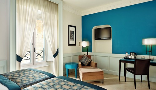 Premium Room