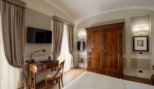 Comfort Room, 1 Queen Bed, Non Smoking