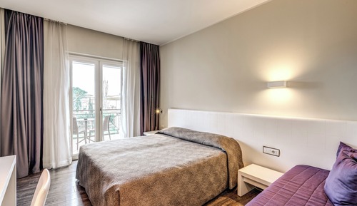 Deluxe Double or Twin Room, 1 Double Bed