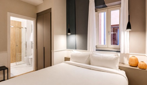  2 Bedroom Apartment with Balcony