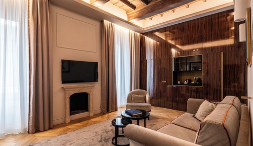 Deluxe Suite, 1 King Bed
