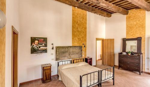 Quadruple Room with Private Bathroom