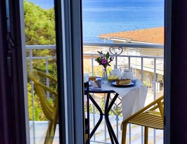Deluxe Double Room with Sea View