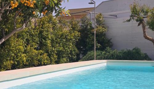 Queen Room with Pool View