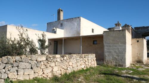 One-Bedroom Apartment with Garden