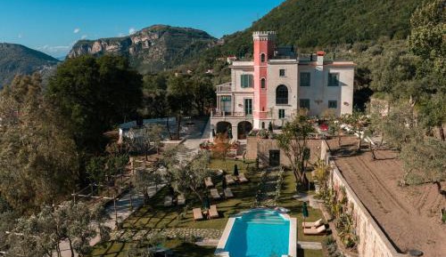 Villa with Private Pool