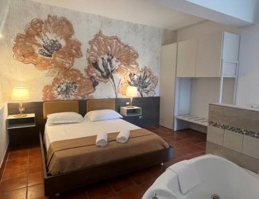 Double Room with Spa Bath