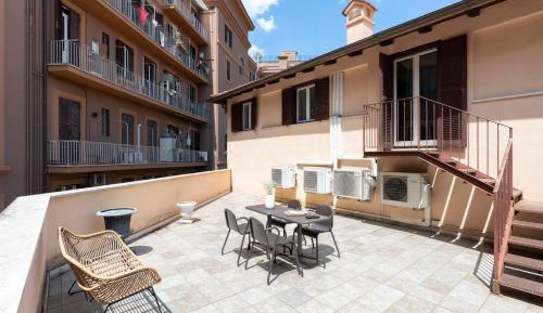 Superior Apartment with Balcony