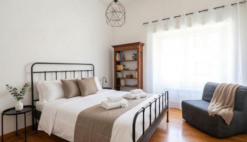 Two-Bedroom Deluxe Apartment