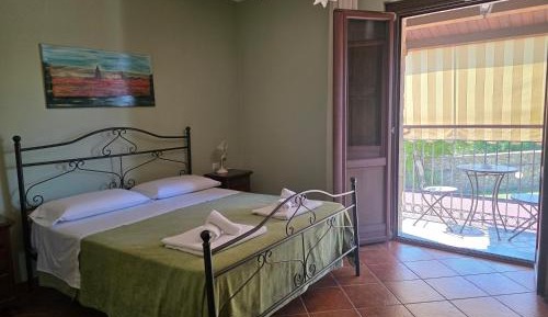 Large Double Room