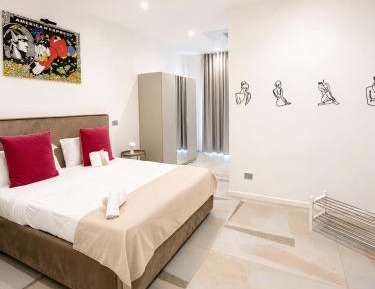 Double Room with Private Bathroom