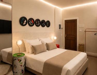 Large Double Room