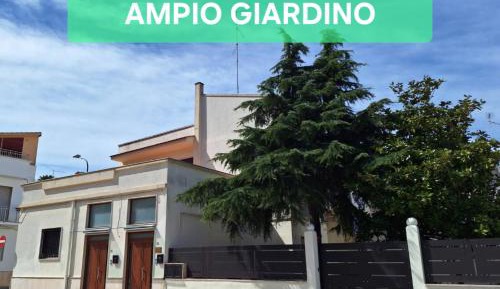 Two-Bedroom House with big Garden