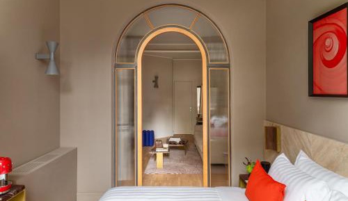 Superior King Suite