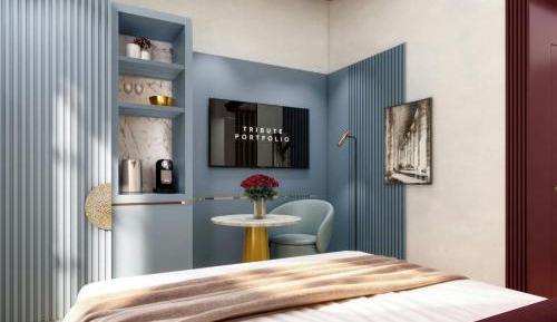 Boutique Queen Room with City View