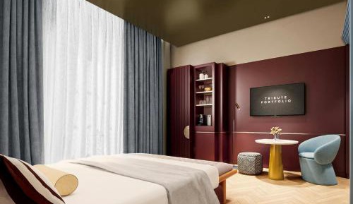 Deluxe Queen Room with City View