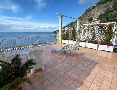 Studio with Sea View
