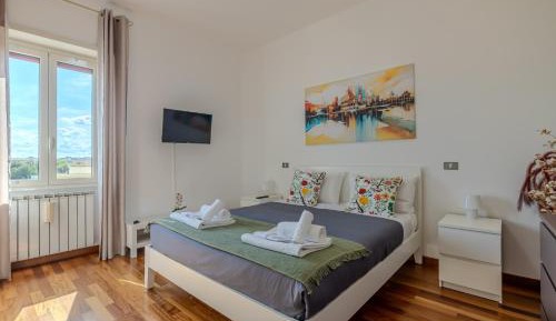 Two-Bedroom Deluxe Apartment