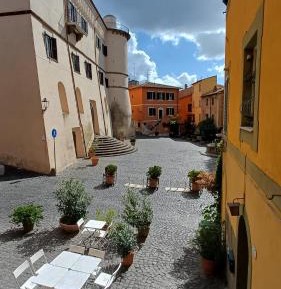 Apartment with City View