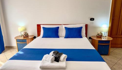 Triple Room with Private Bathroom