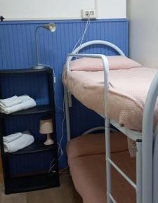 Single Room with Shared Bathroom
