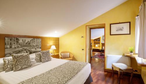 Suite with Balcony