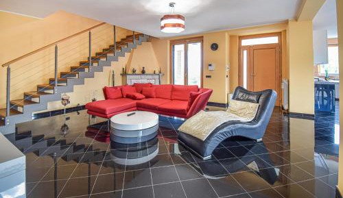 Three-Bedroom Vacation Home 