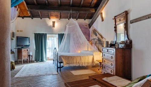 Suite with Spa Access