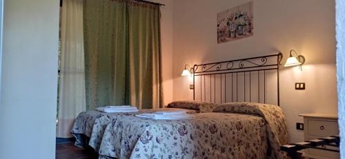 Large Double or Twin Room