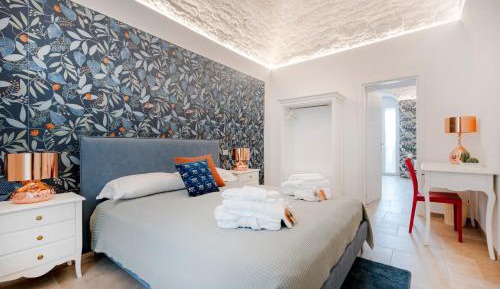 Deluxe Suite with Spa Bath