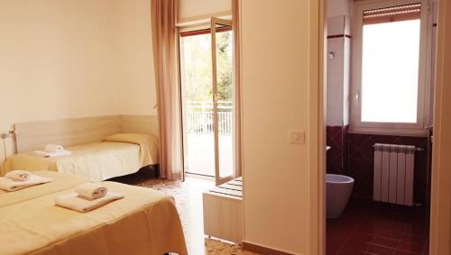 Triple Room with Terrace