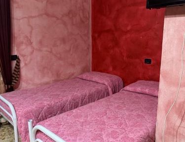 Large Double or Twin Room