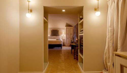 Deluxe Junior Suite