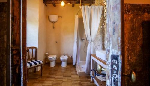 Double Room with Private External Bathroom