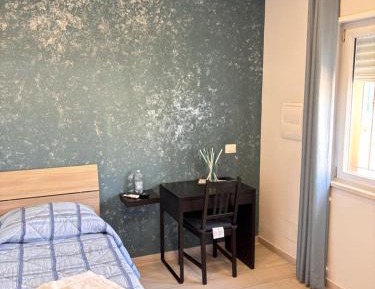 Economy Single Room
