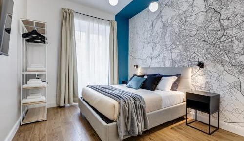 Four-Bedroom Deluxe Apartment
