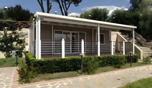 Deluxe Holiday Home