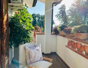 Family Room with Garden View