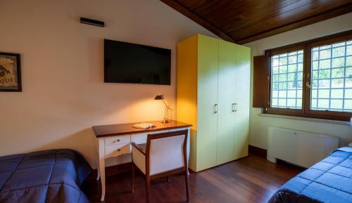 Large Twin Room