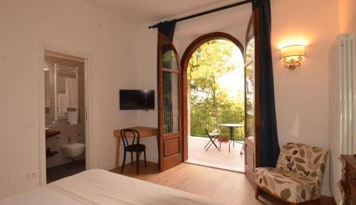 Double Room with Lake View