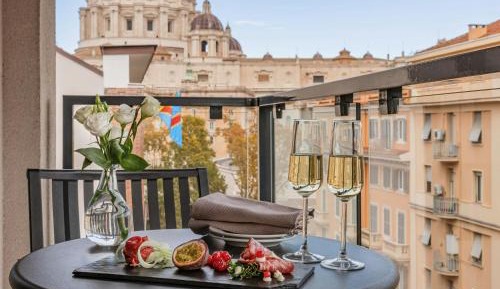 Deluxe Double or Twin Room with Balcony