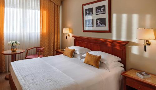 Classic Double Room