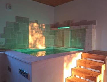 King Room with Spa Bath