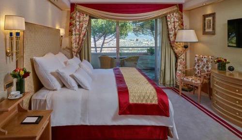 Corner Park Suite