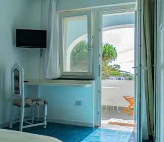 Double or Twin Room with Private Bathroom
