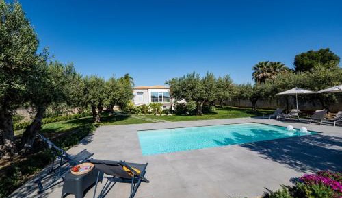 Villa with Private Pool