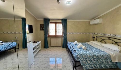 Double Room with Private External Bathroom