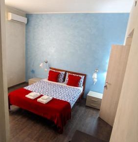 Twin Room with Private Bathroom