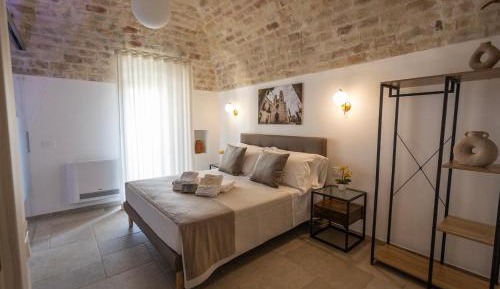 Queen Room with Balcony